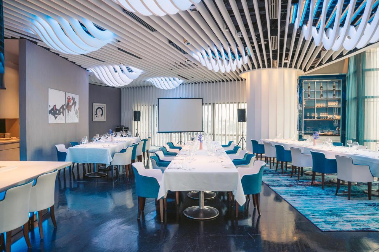St Giles Gardens Hotel קואלה לומפור מראה חיצוני תמונה The interior of the restaurant