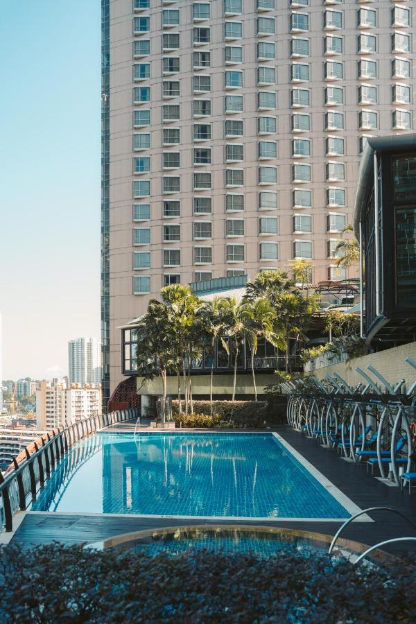 St Giles Gardens Hotel קואלה לומפור מראה חיצוני תמונה The pool at the 33rd floor of the hotel