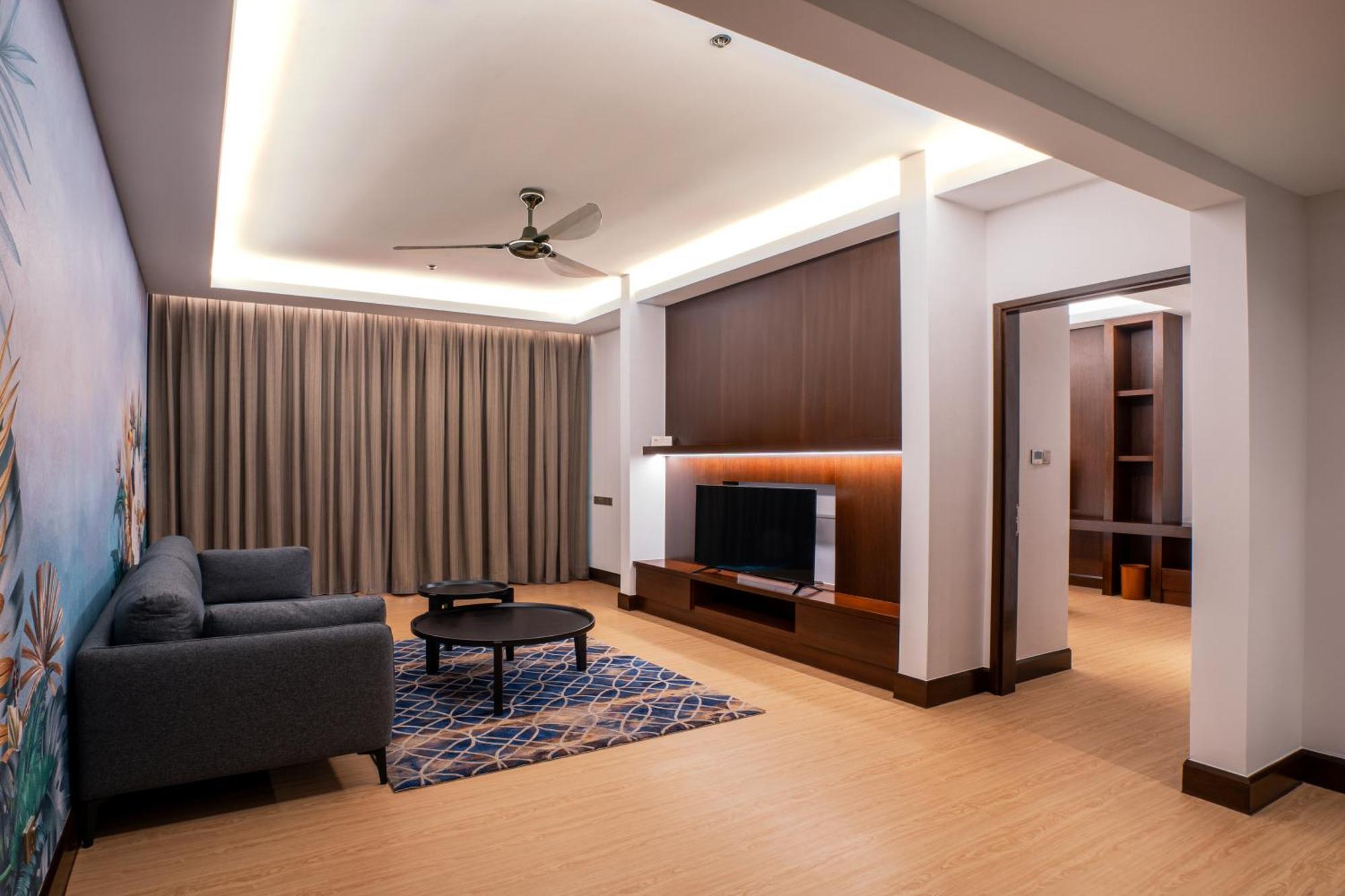 St Giles Gardens Hotel קואלה לומפור מראה חיצוני תמונה A living room in a condominium