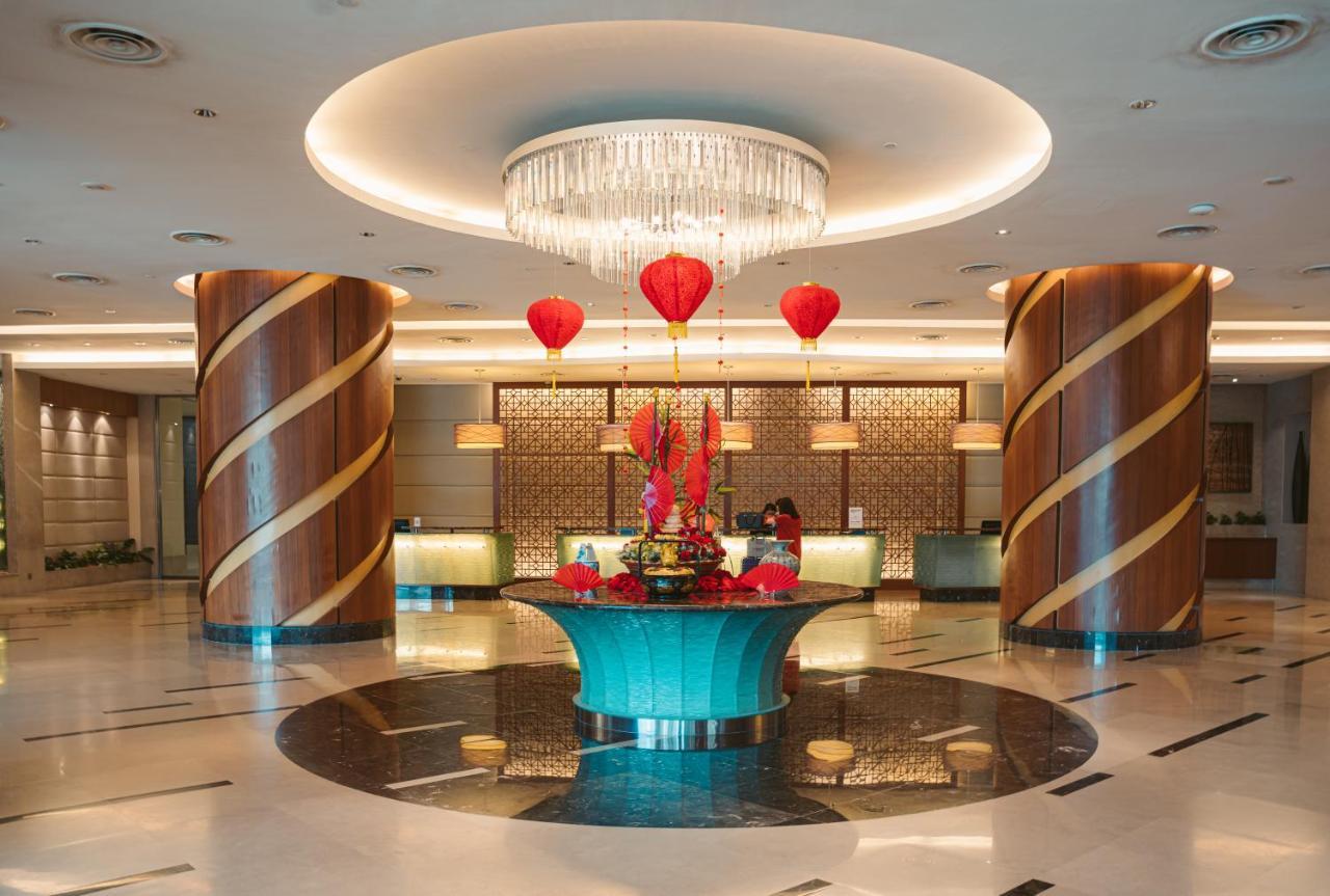 St Giles Gardens Hotel קואלה לומפור מראה חיצוני תמונה The lobby of the hotel